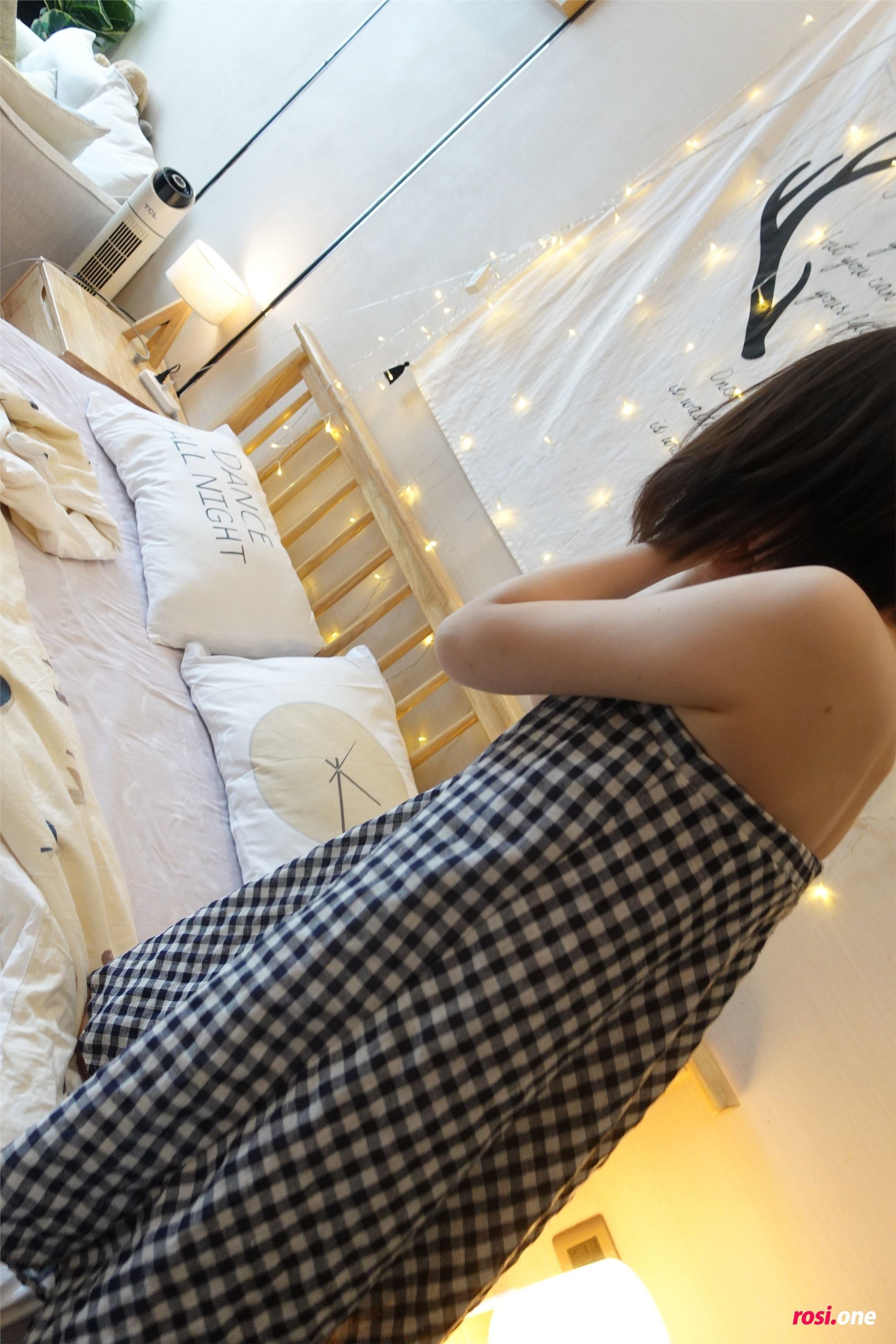 ROSI写真 2021.08.30 NO.3556